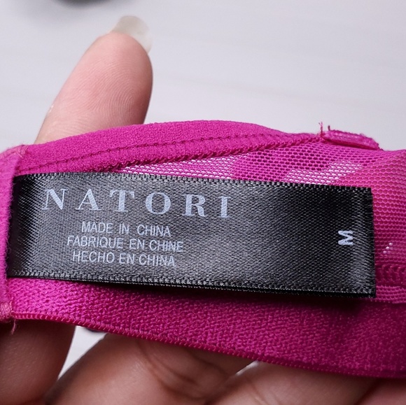 Natori Highlight Wireless Mesh Triangle Bralette - Picture 6 of 6